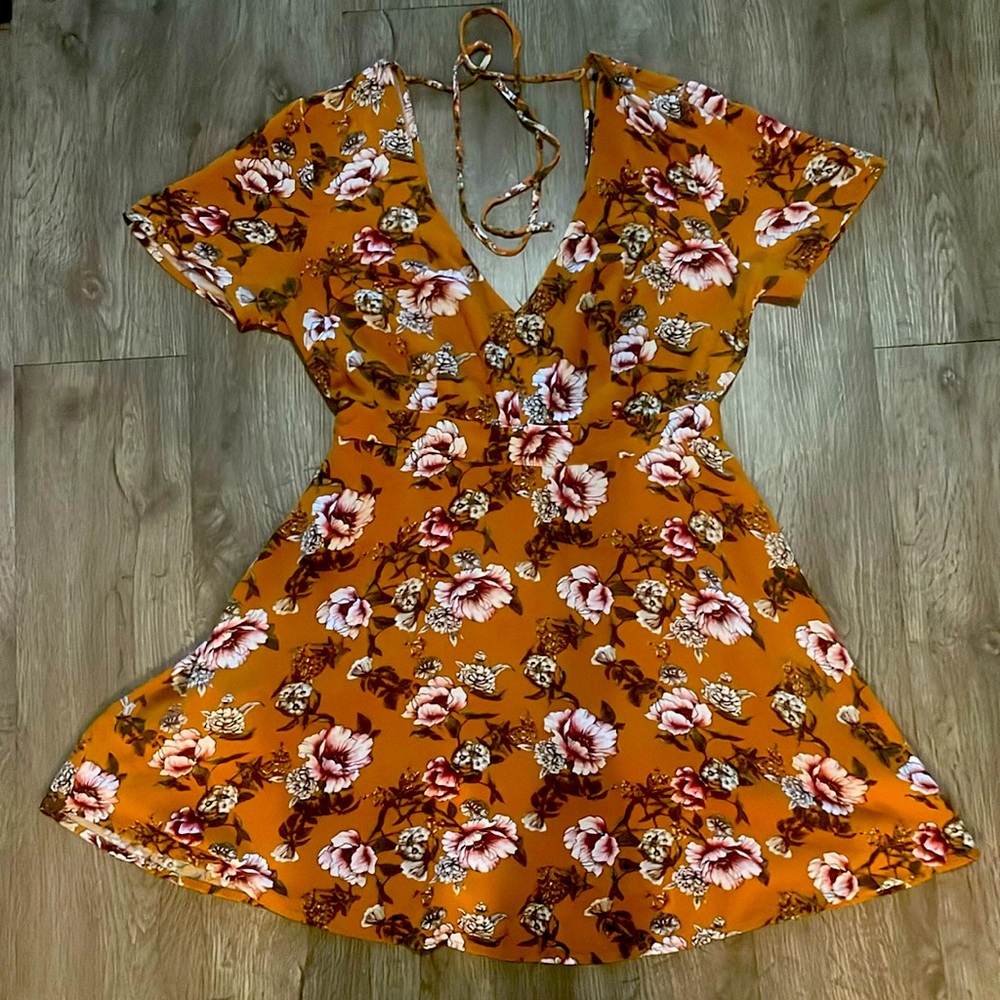 Forever 21 V-neck yellow and orange floral mini dress